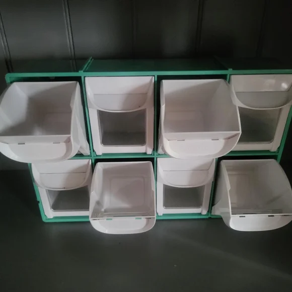 Small Storage, Desk Accessory holder.. - Picture 3 of 4